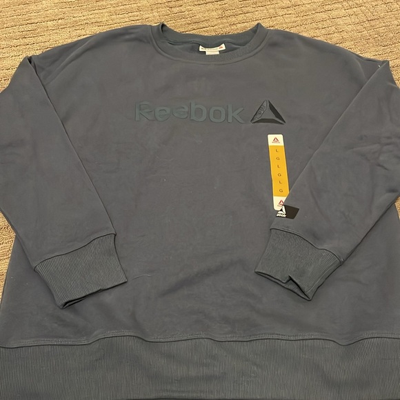 Reebok Women's Purpose Crew Neck Sweatshirt NWT  embroidered logo - Picture 7 of 8